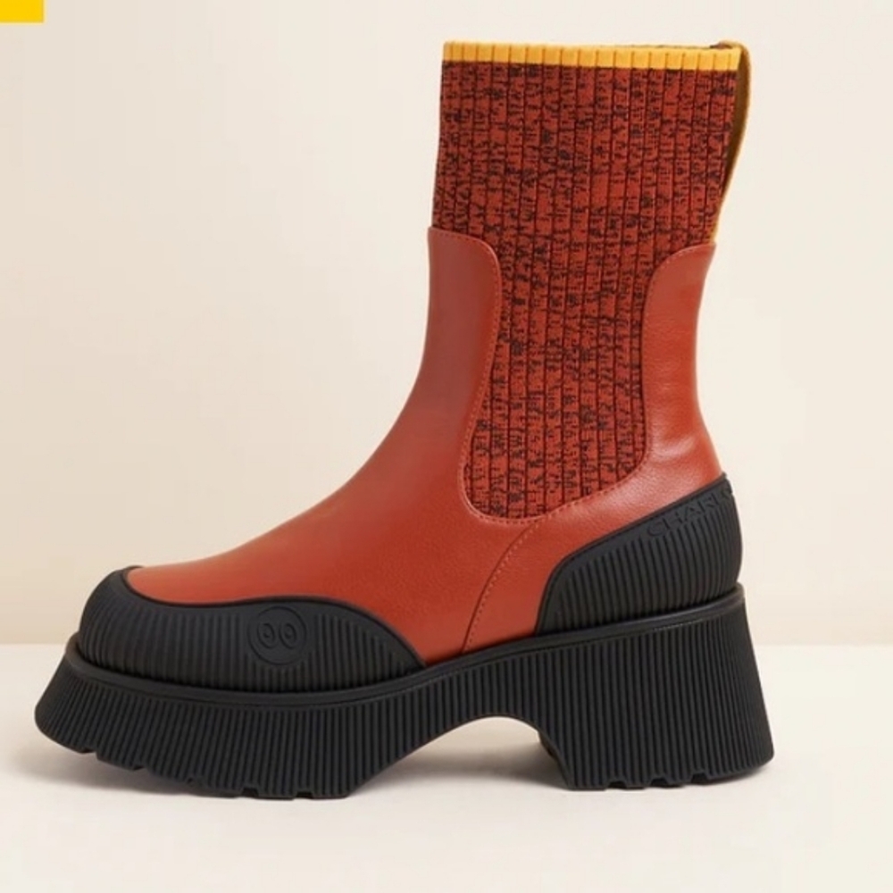 Charlotte Stone Loma Platform Lug Sole Clog Boot Size 9